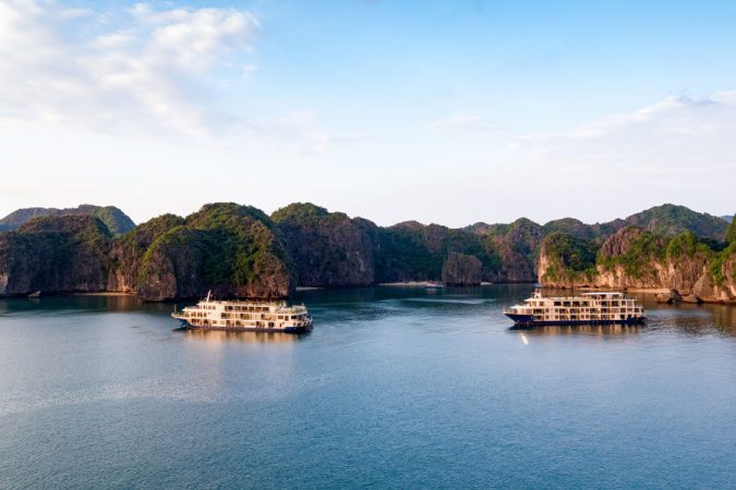 Halong Bay Moslem Cruise 2 Days - 1 Night with Halal food