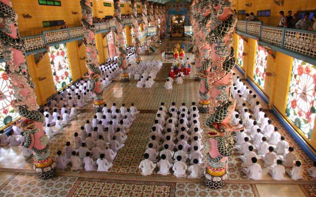Cao Dai Temple Ceremony - Ho Chi Minh City Halal Moslem Tour 5 Days