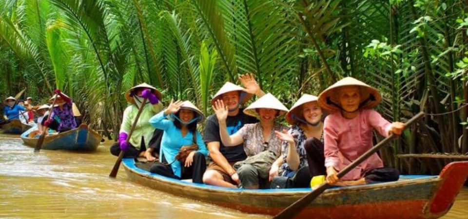 Mekong Delta Rowing Boat - Saigon Muslim Tour 4 Days - 3 Nights with Halal Food