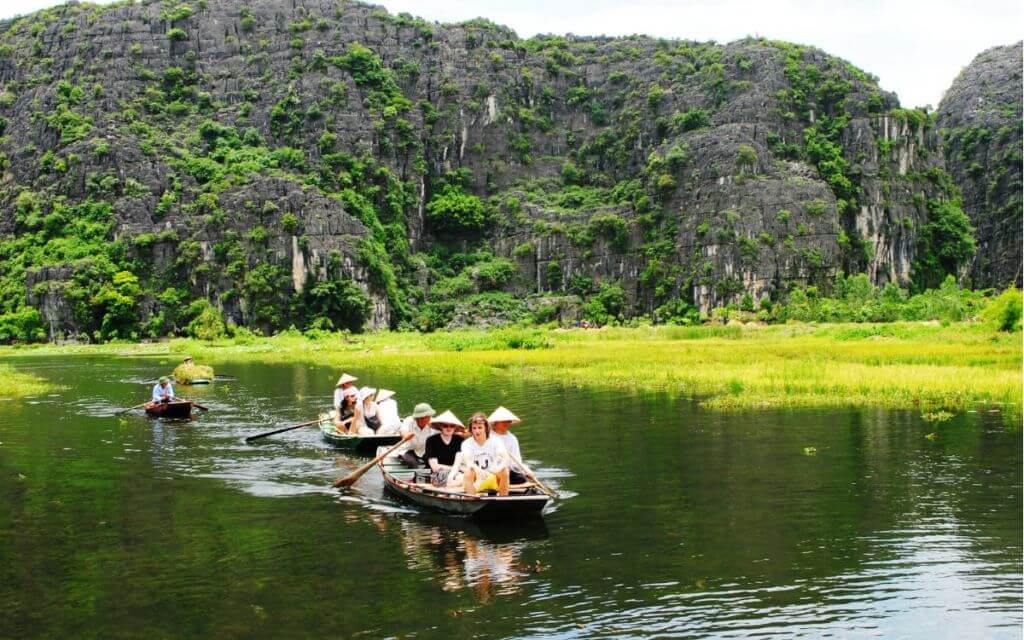 Tam Coc Boat Trip - Vietnam Muslim Travel Package 7 Days - 6 Nights