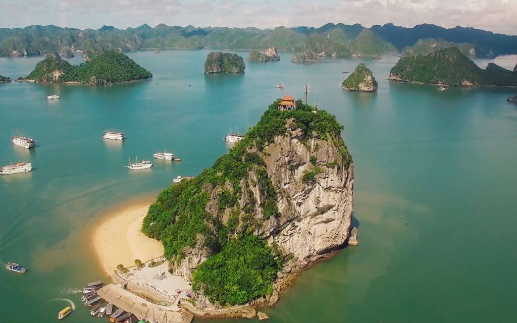 Titop Beach - Halong Bay - Hanoi Muslim Tour 5 Days