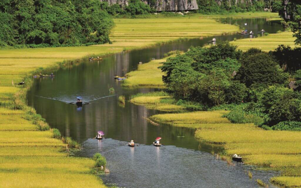 Trang An Eco-tourism Complex Boat Trip - Hanoi - Hoa Lu - Trang An Islam Tour 1 Day