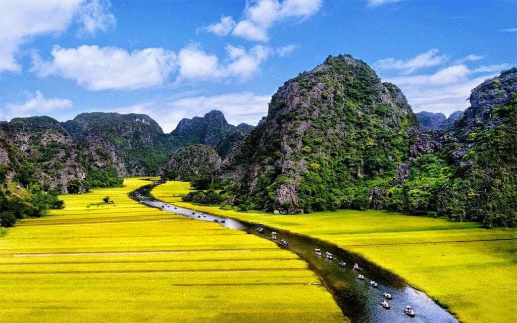 Hanoi – Hoa Lu – Trang An Eco-tourism Complex Muslim Tour 1 Day
