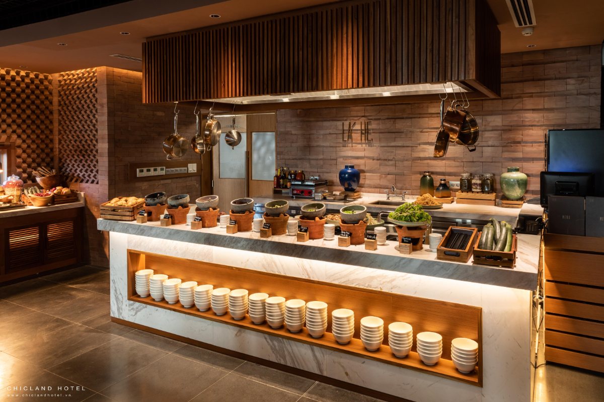 Breakfast buffet at La He Restaurant, Chicland Danang Beach Hotel