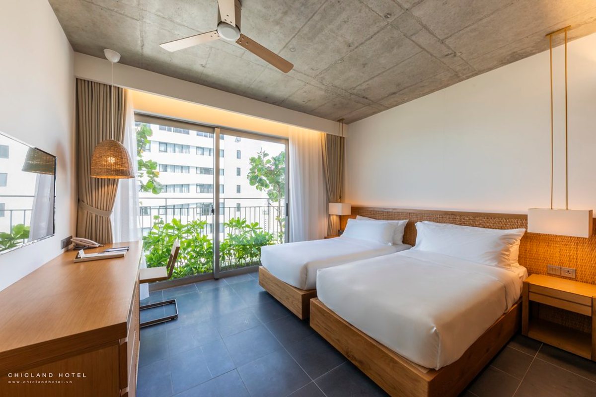 Superior twin room with balcony at Chicland Danang Beach Hotel
