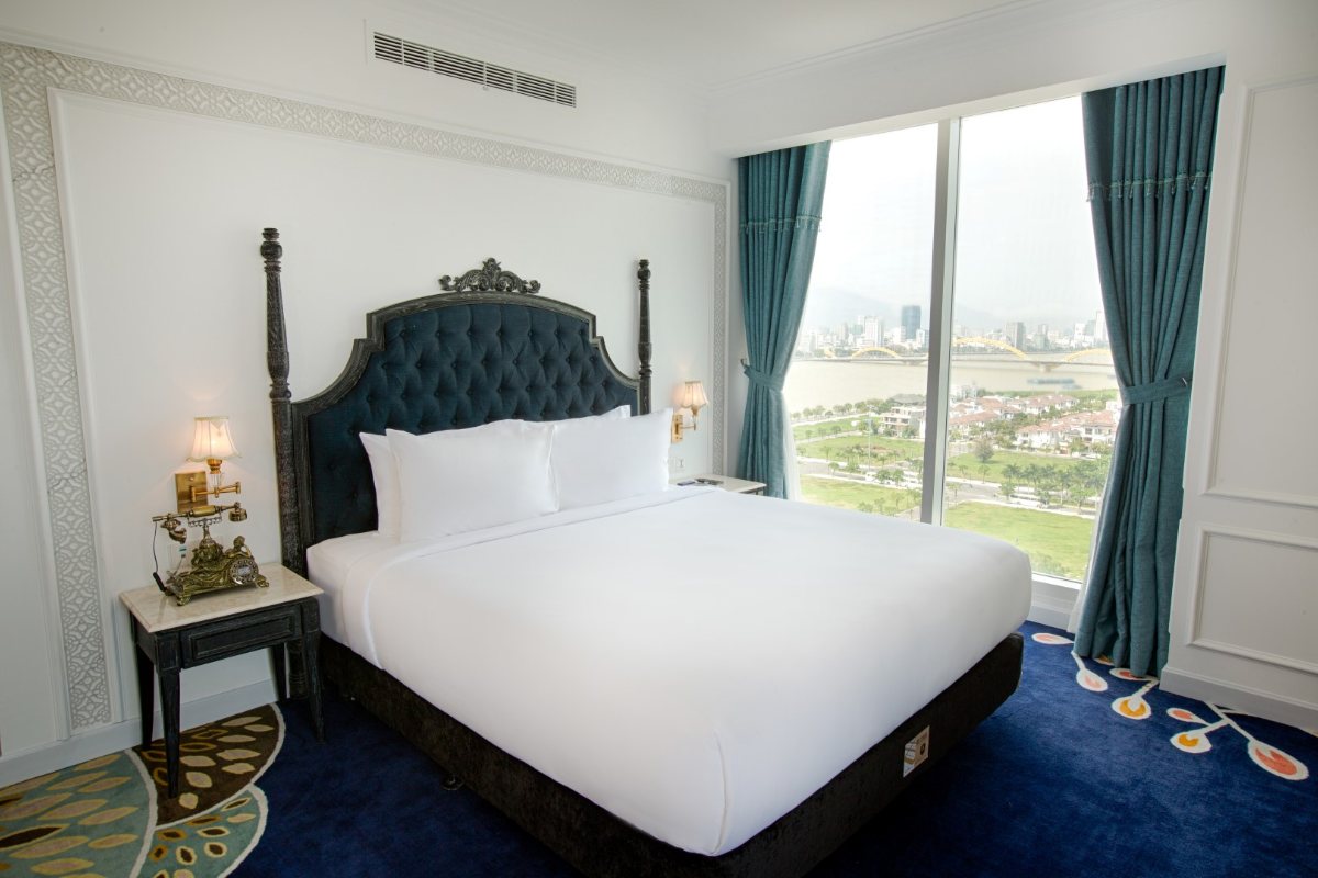 Deluxe Double room at Fivitel Da Nang