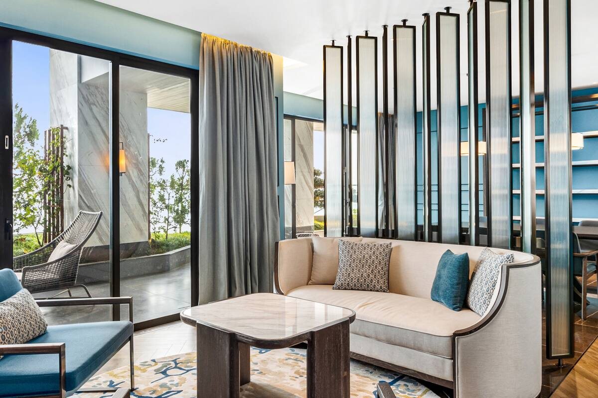 One-Bedroom Suite living room at Hilton Garden Inn Da Nang
