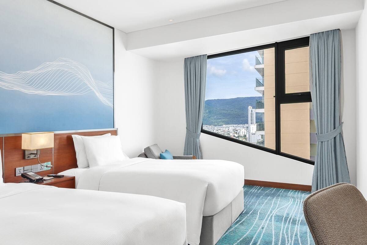 Twin Guest Room at Hilton Garden Inn Da Nang
