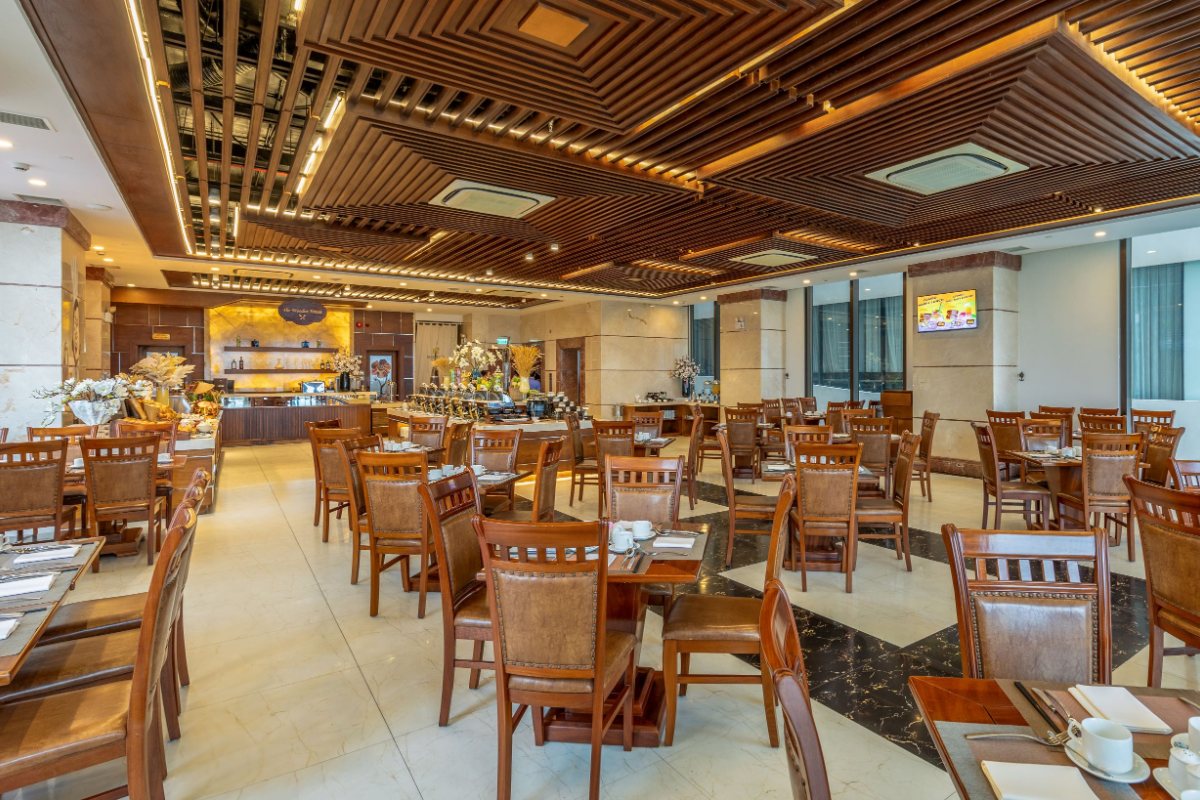 Breakfast restaurant at Mandila Beach Hotel