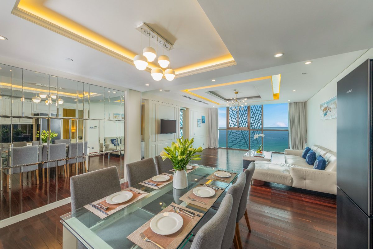 Living room of the Mandila Family Apartment at Mandila Beach Hotel