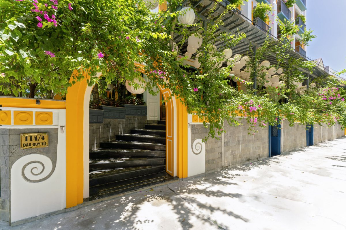 Garden entrance of Son Hoi An Boutique Hotel