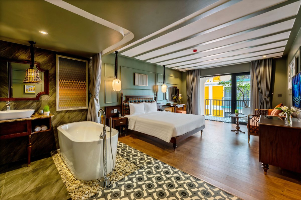 Grand Deluxe Room with bathtub at Son Hoi An Boutique Hotel